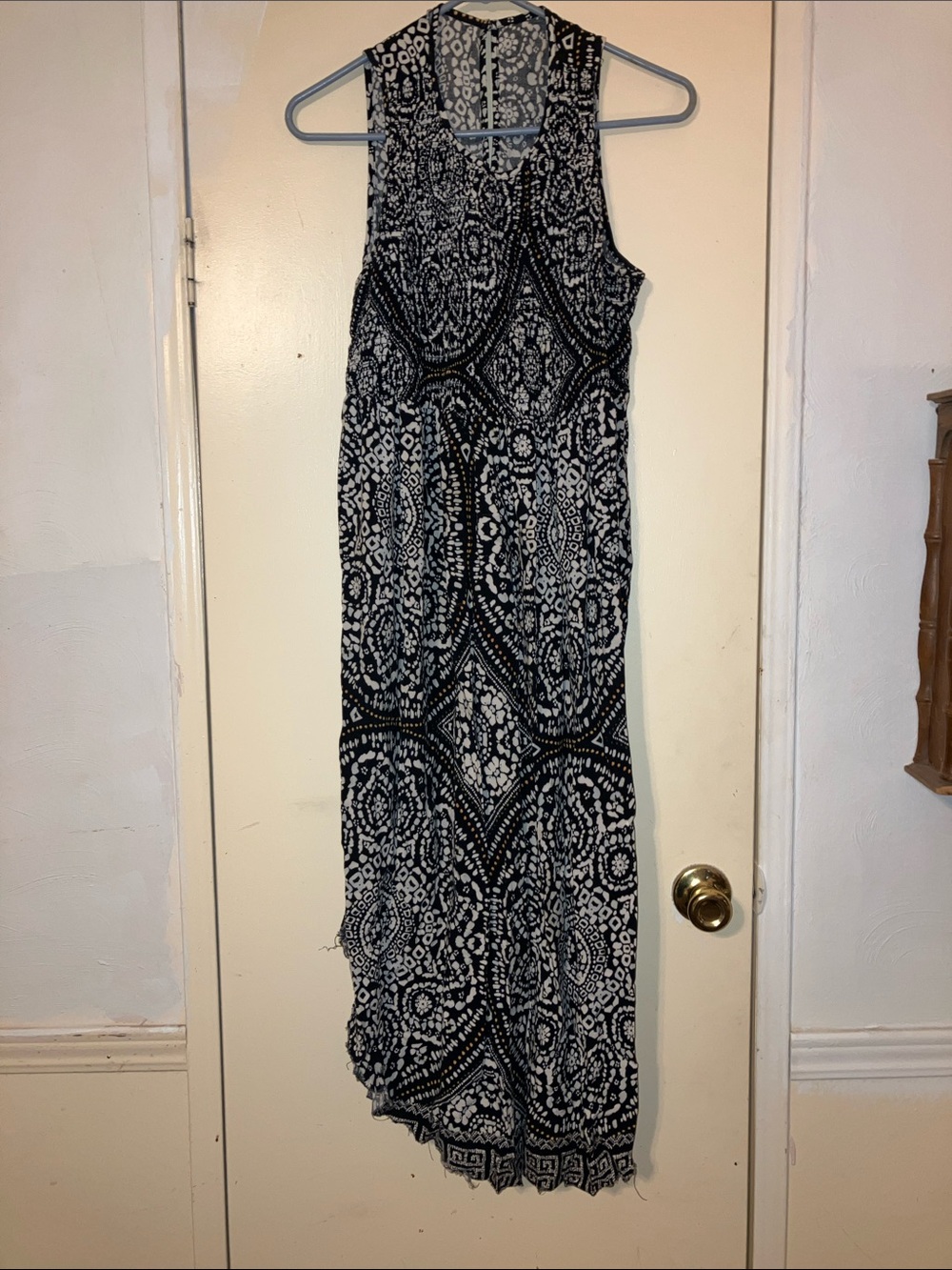 Source Unknown Black and White Patterned Midi Dress